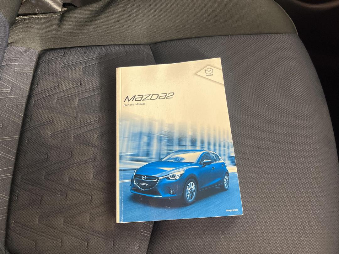 Photo '26' of Mazda Mazda2