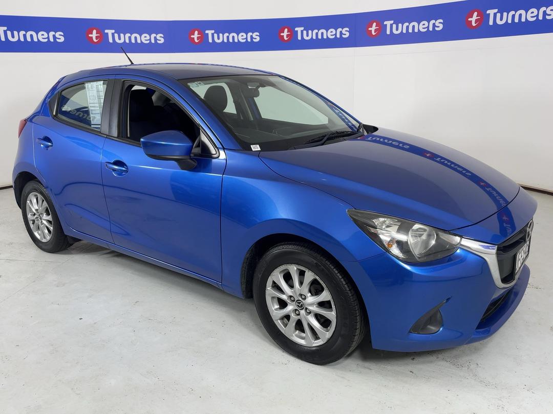 Photo '1' of Mazda Mazda2