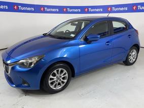 Photo '4' of Mazda Mazda2