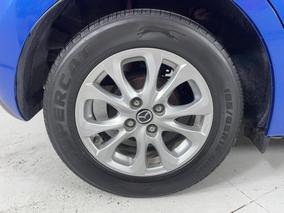 Photo '12' of Mazda Mazda2