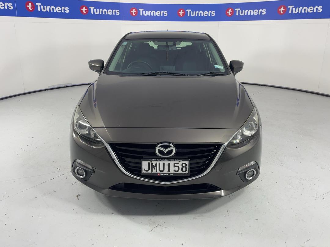 Photo '2' of Mazda Mazda3