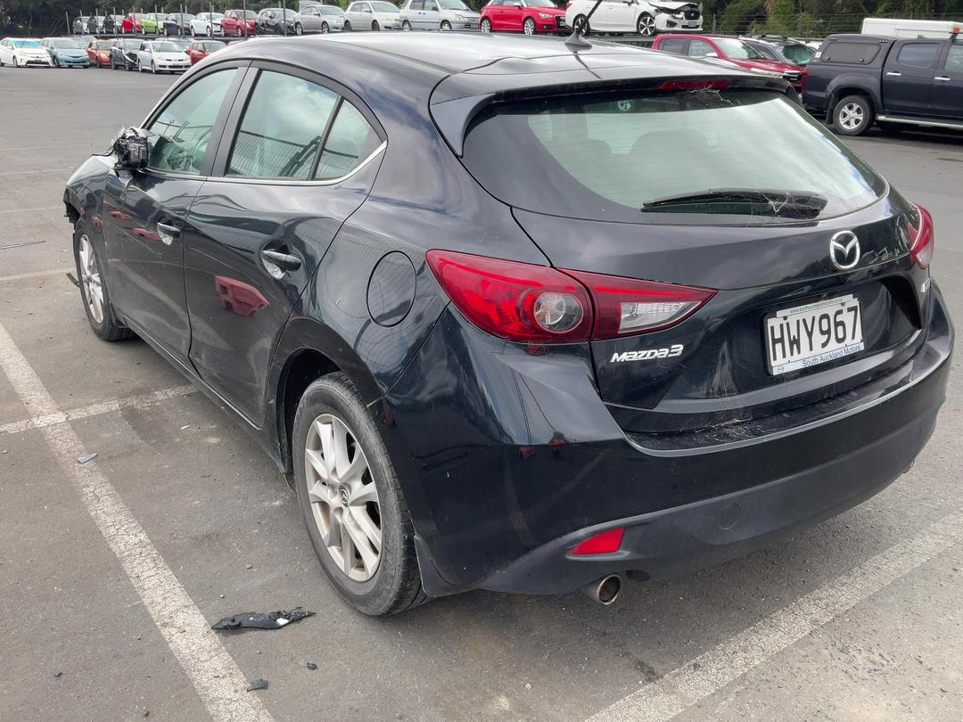 Photo '3' of Mazda Mazda3 GLX Photo '3' of Mazda Mazda3 GLX