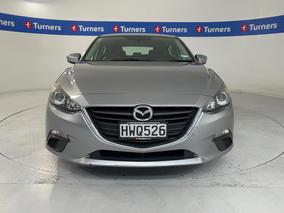 Photo '2' of Mazda Mazda3