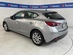 Photo '5' of Mazda Mazda3