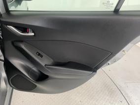 Photo '19' of Mazda Mazda3
