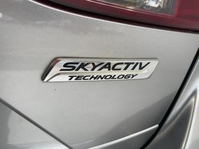 Photo '37' of Mazda Mazda3