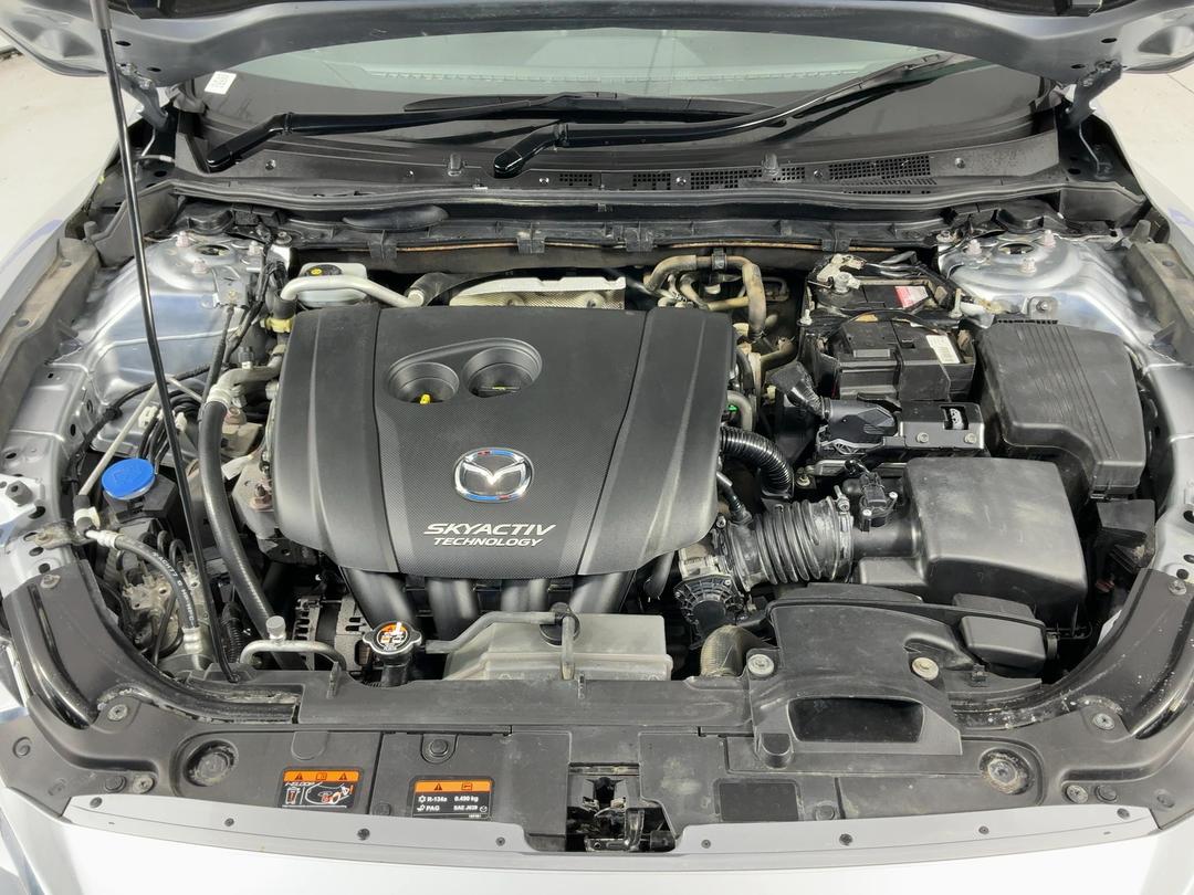 Photo '13' of Mazda Mazda6