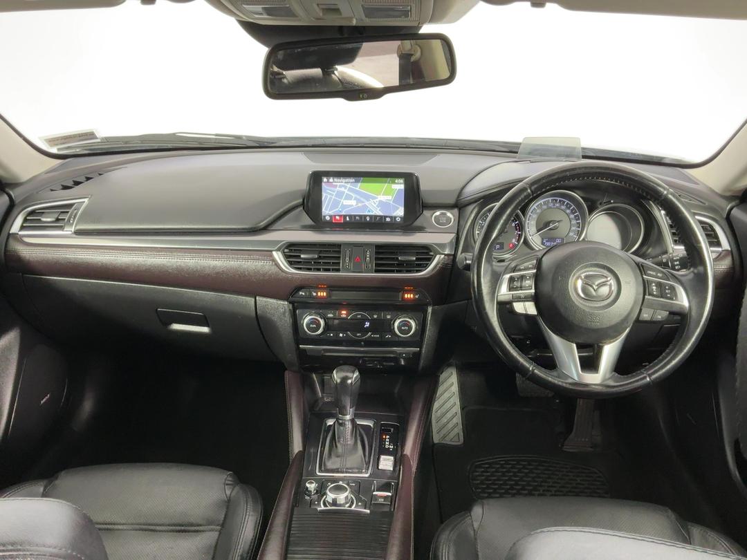 Photo '17' of Mazda Mazda6