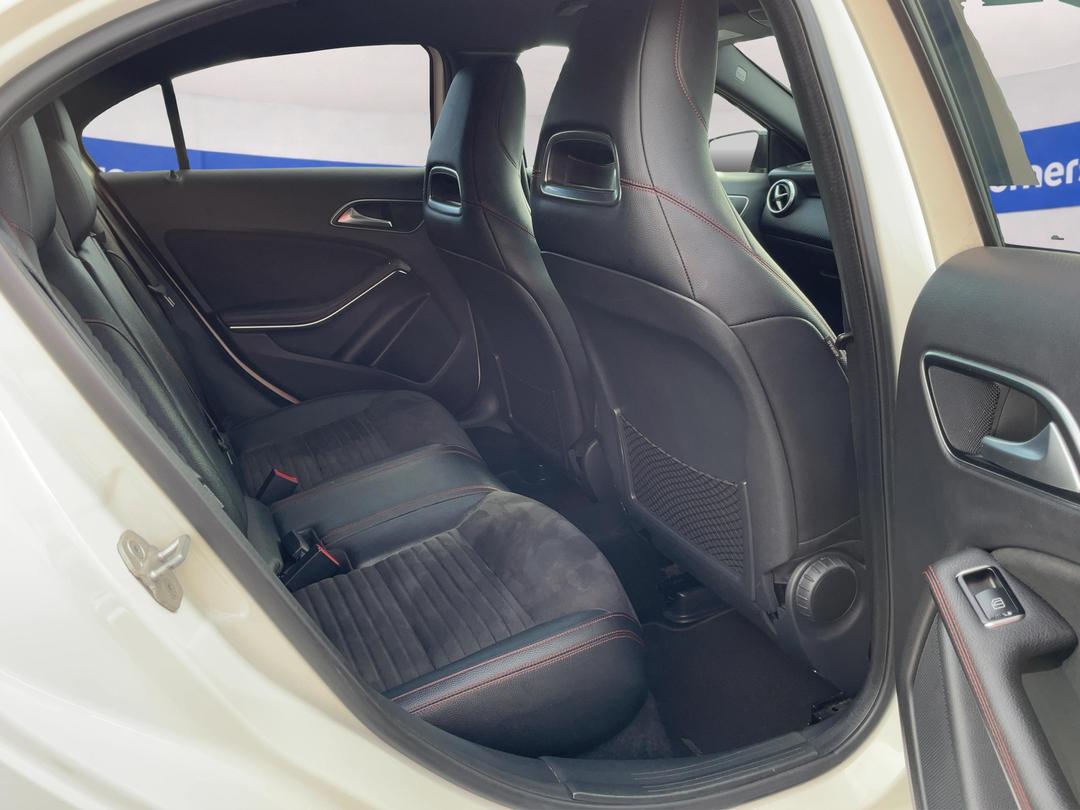 Photo '20' of Mercedes-Benz A-Class