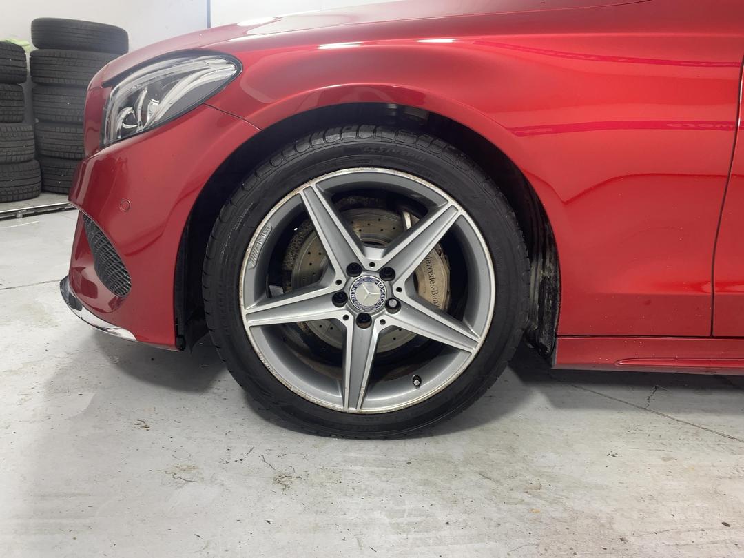 Photo '10' of Mercedes-Benz C-Class