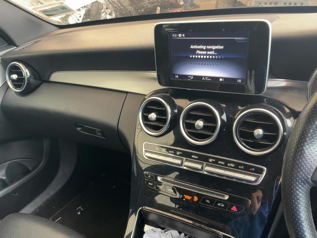 Photo '16' of Mercedes-Benz C-Class C 200 Photo '16' of Mercedes-Benz C-Class C 200