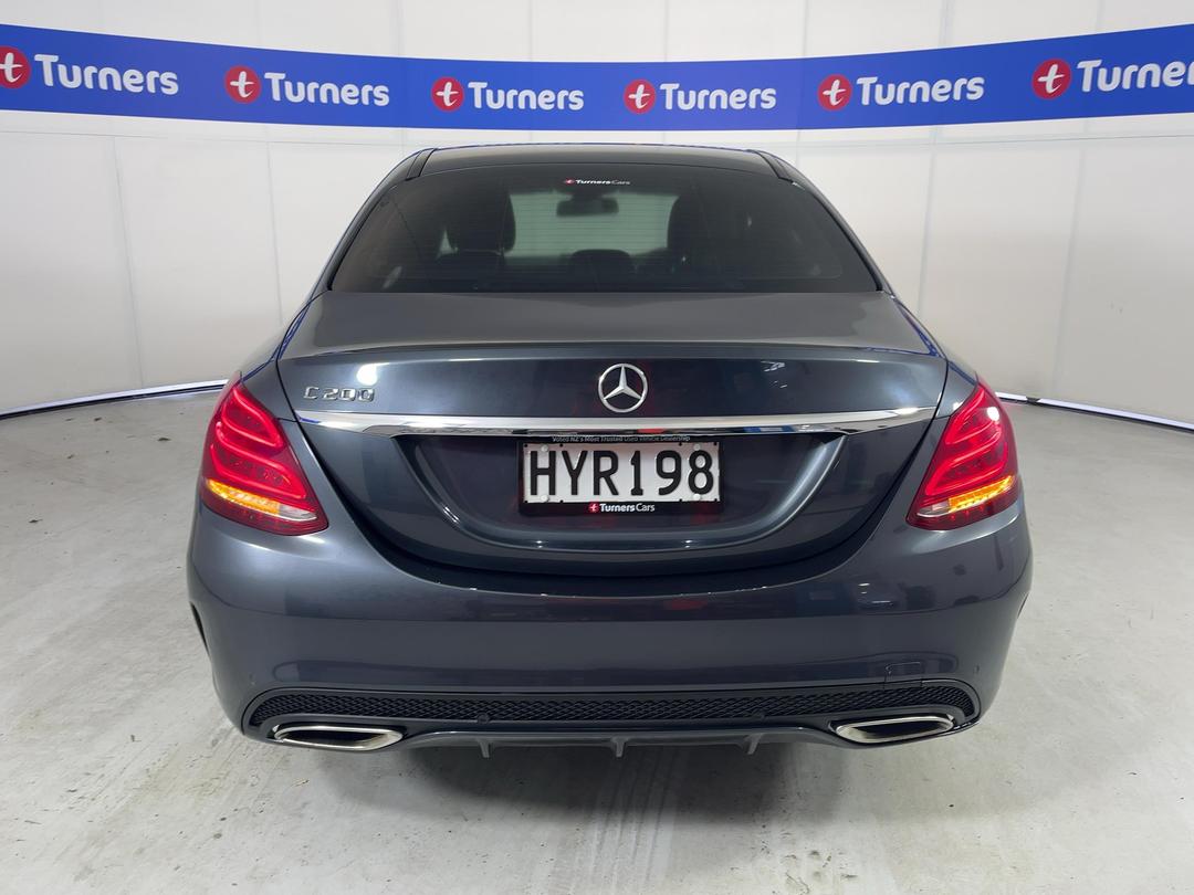 Photo '6' of Mercedes-Benz C-Class