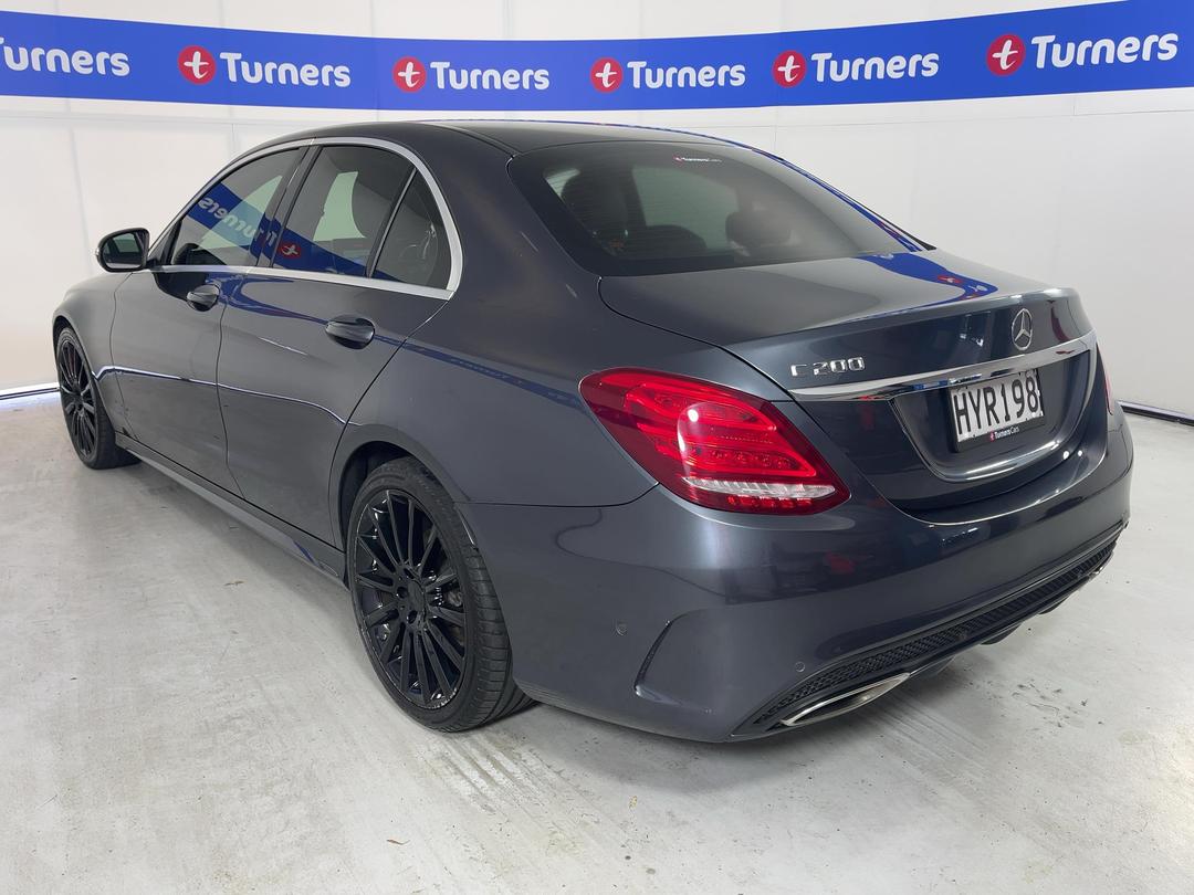 Photo '5' of Mercedes-Benz C-Class