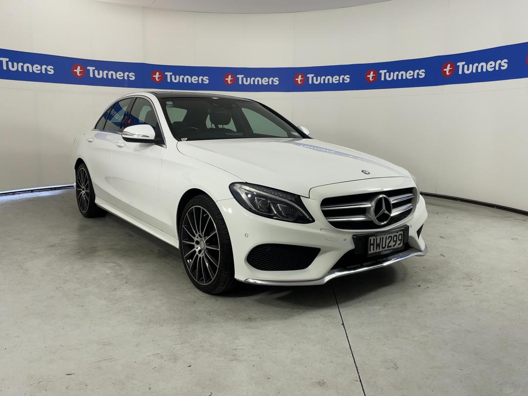 Photo '1' of Mercedes-Benz C-Class