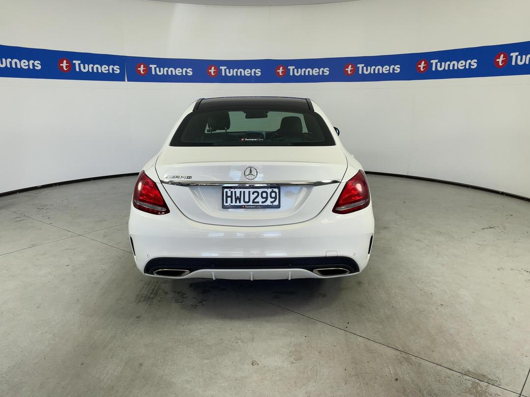 Photo '6' of Mercedes-Benz C-Class