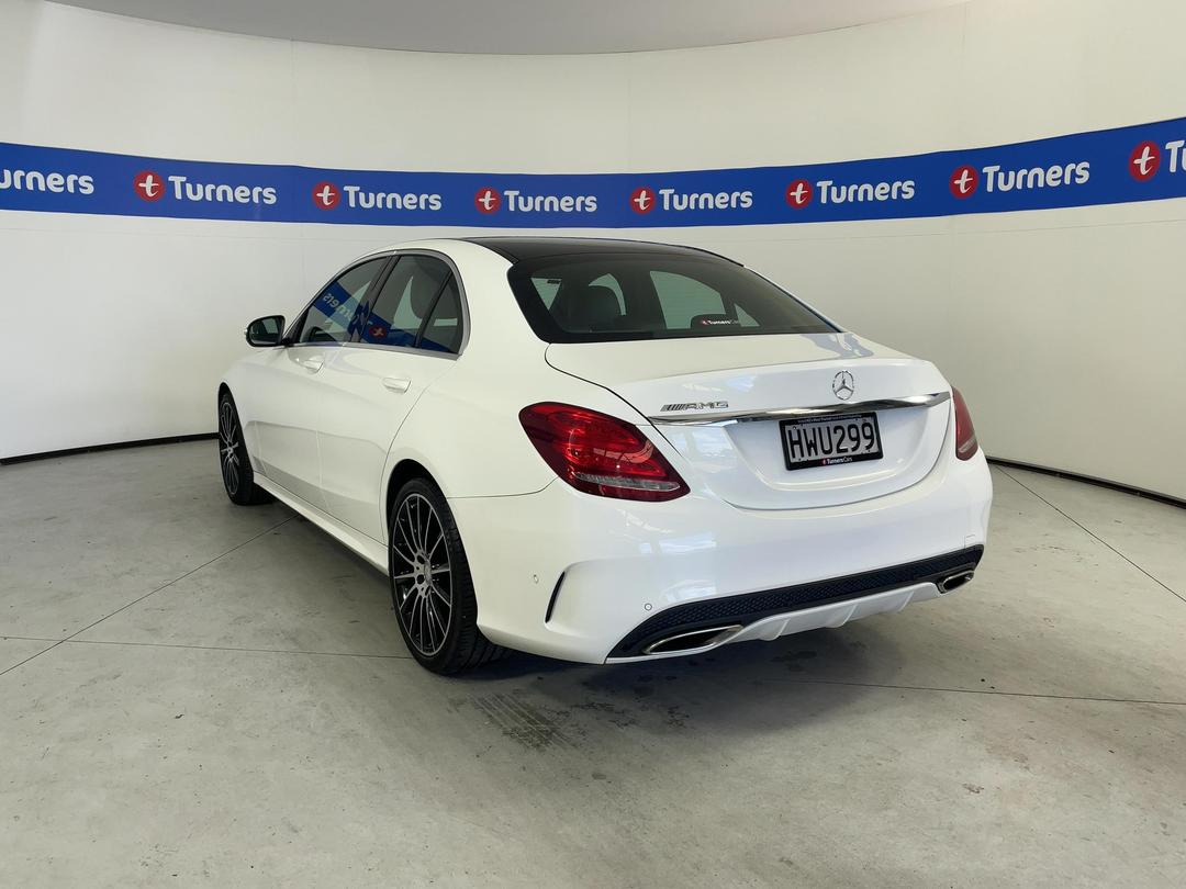 Photo '5' of Mercedes-Benz C-Class
