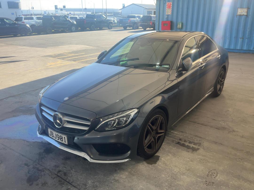 Photo '3' of Mercedes-Benz C250