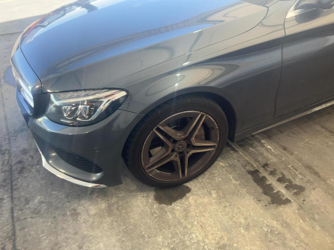 Photo '9' of Mercedes-Benz C250