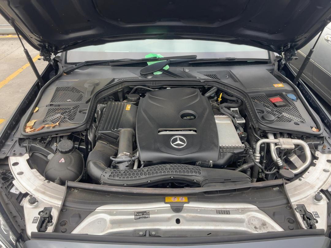 Photo '15' of Mercedes-Benz C250