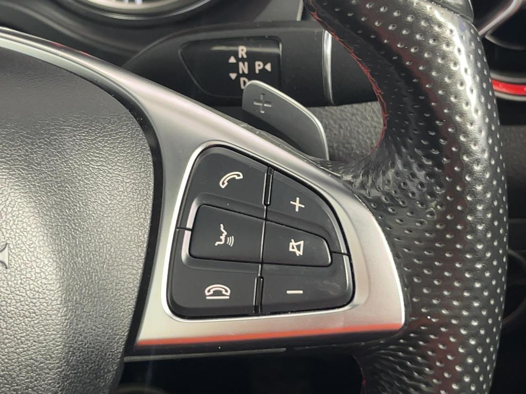 Photo '23' of Mercedes-Benz CLA