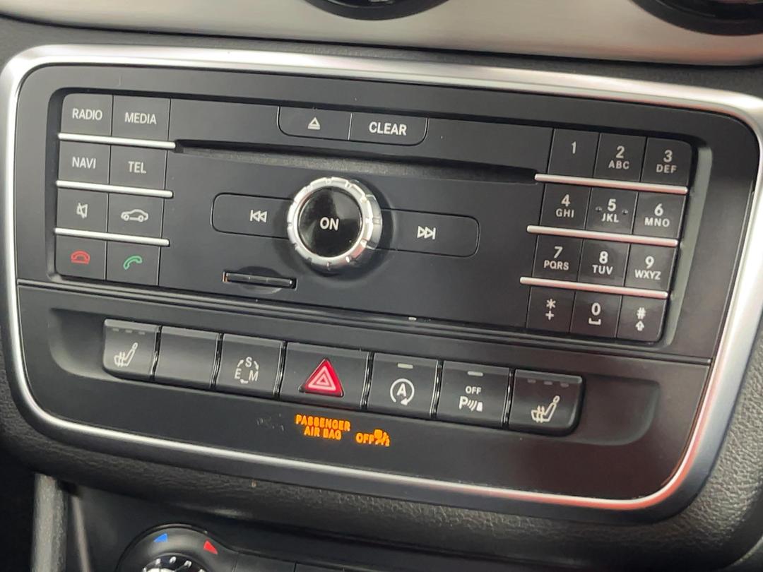 Photo '28' of Mercedes-Benz CLA