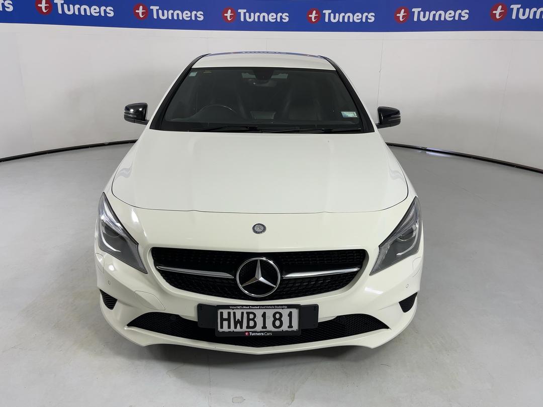 Photo '2' of Mercedes-Benz CLA