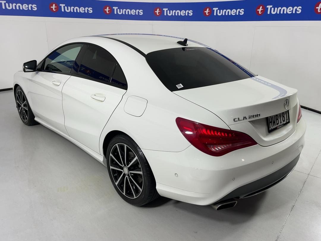 Photo '5' of Mercedes-Benz CLA