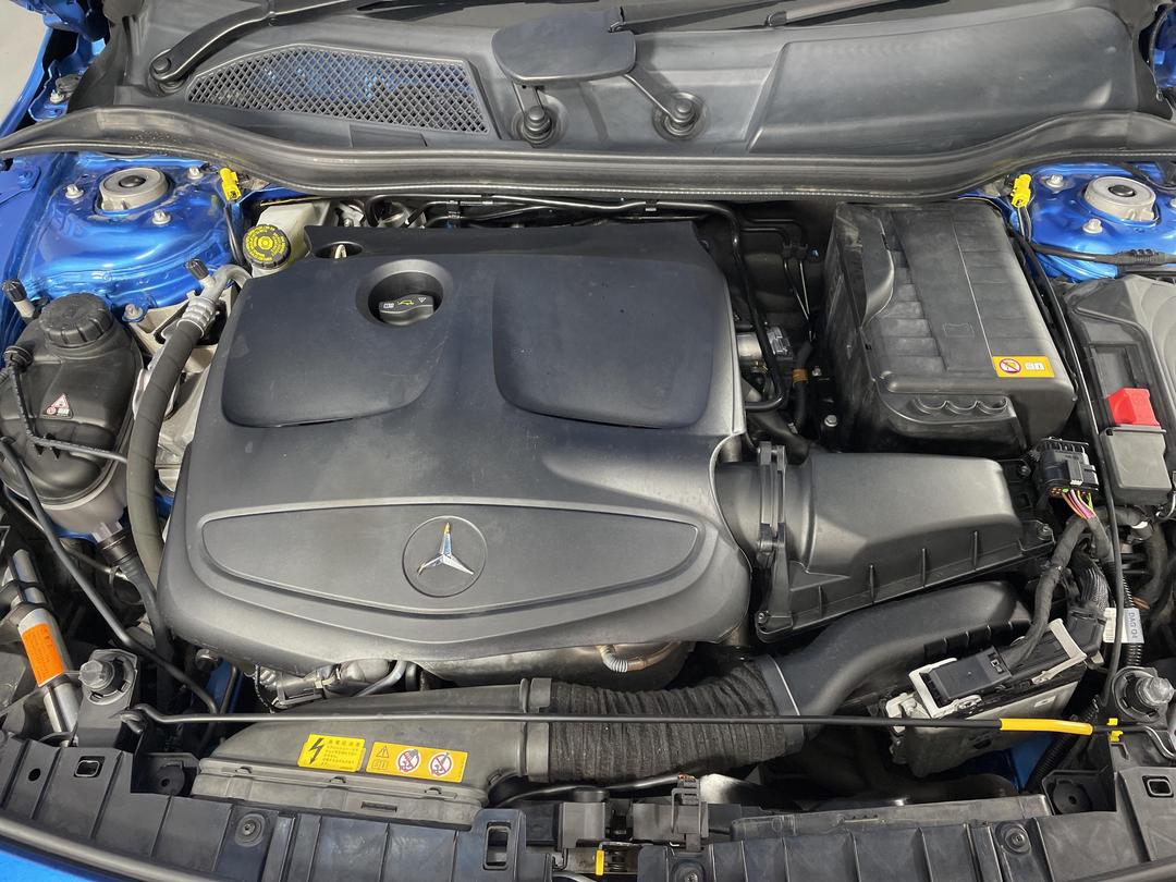 Photo '13' of Mercedes-Benz GLA180