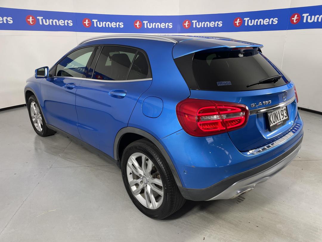 Photo '5' of Mercedes-Benz GLA180