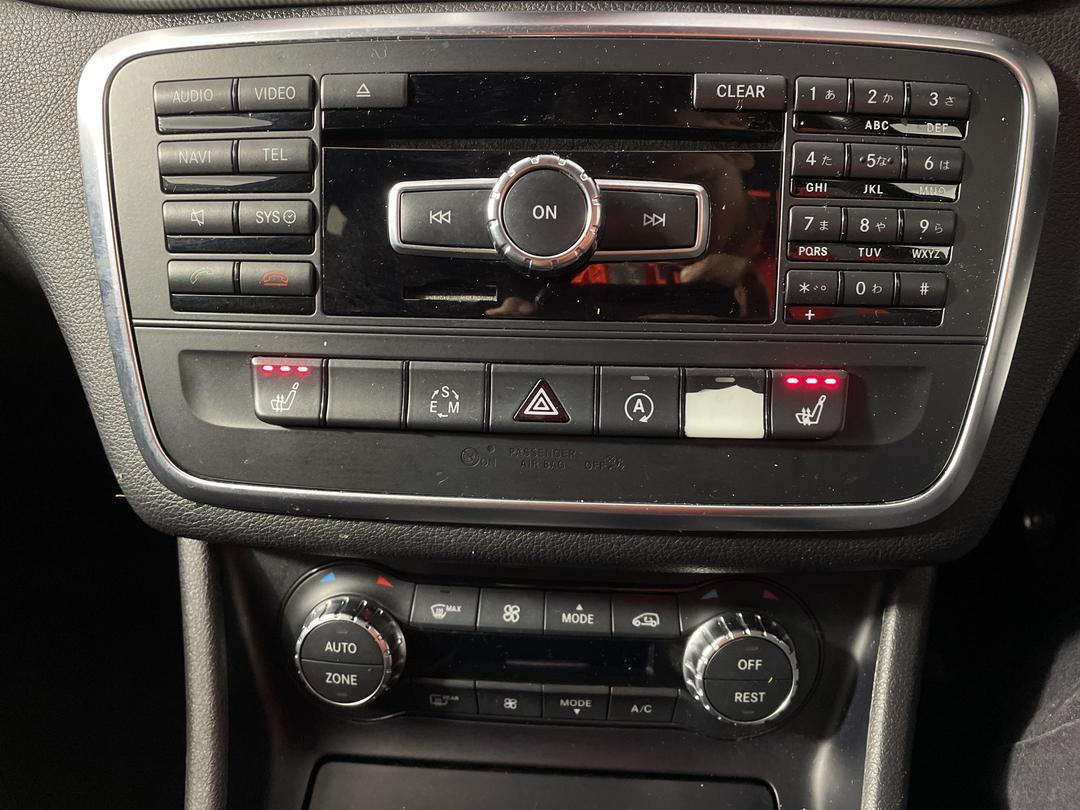 Photo '29' of Mercedes-Benz GLA180