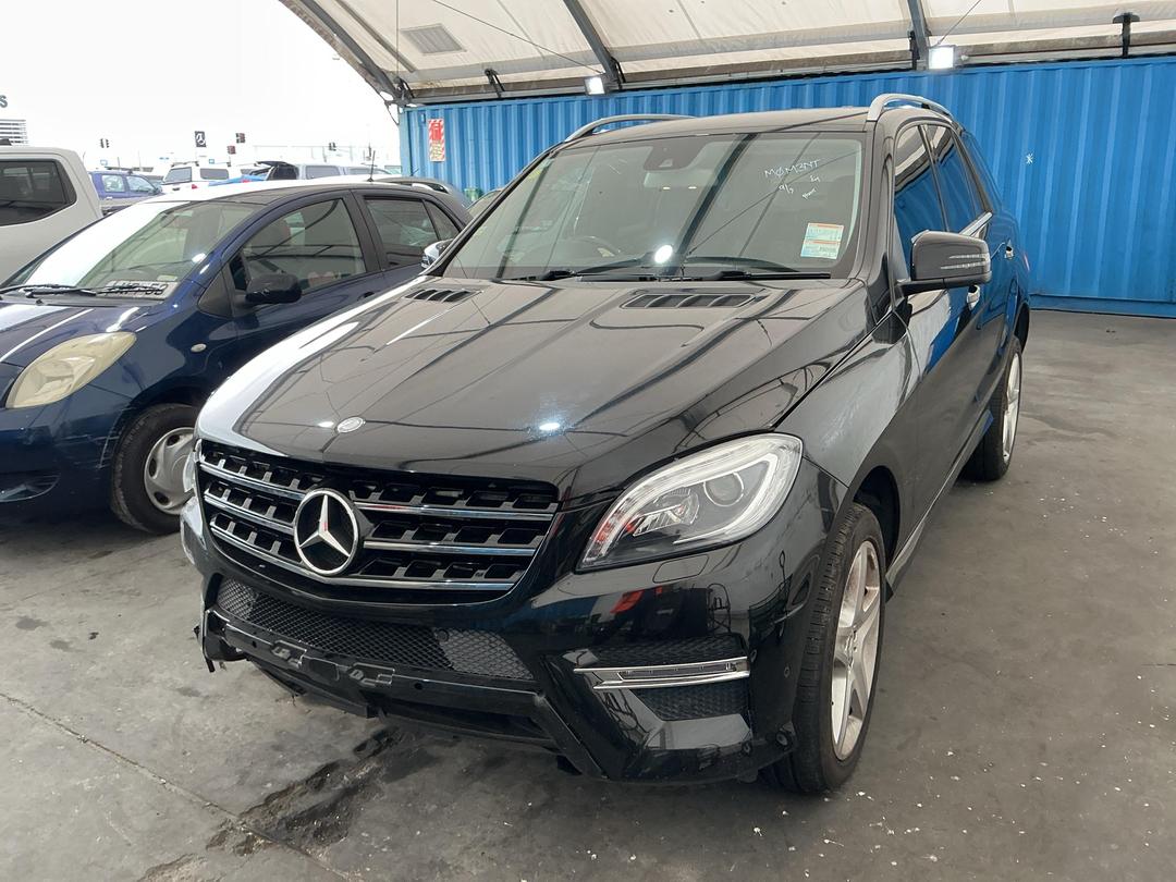 Photo '3' of Mercedes-Benz Ml350 AMG Line Bluetec AUT