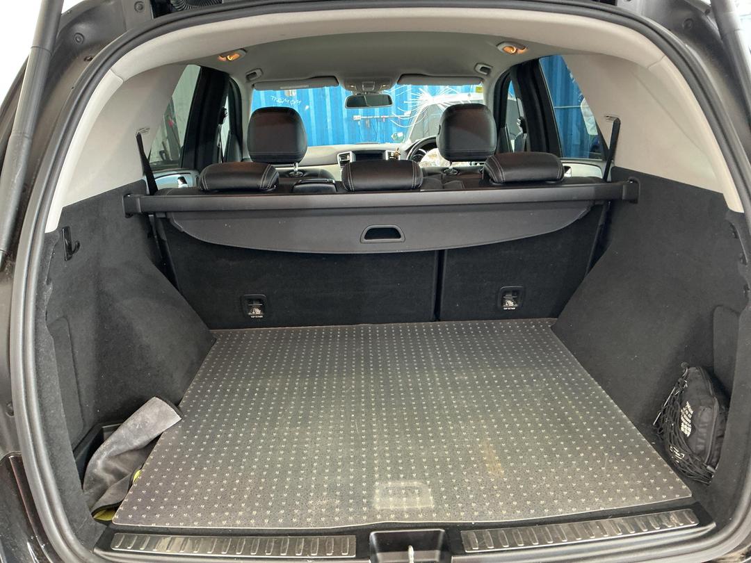 Photo '6' of Mercedes-Benz Ml350 AMG Line Bluetec AUT