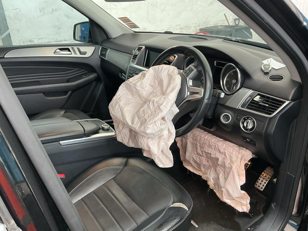 Photo '9' of Mercedes-Benz Ml350 AMG Line Bluetec AUT