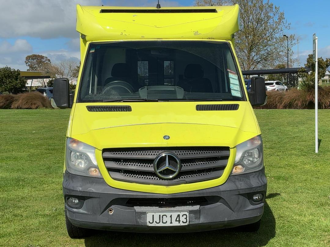 Photo '13' of Mercedes-Benz Sprinter C/C 319 CDI 3665 S Ambulance