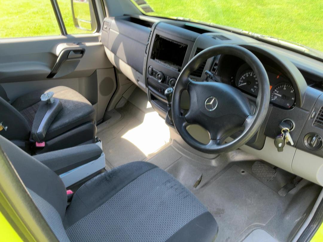 Photo '14' of Mercedes-Benz Sprinter C/C 319 CDI 3665 S Ambulance