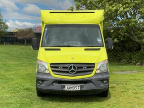 Photo '14' of Mercedes-Benz Sprinter C/C 319 CDI 3665 S Ambulance
