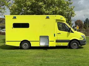 Photo '4' of Mercedes-Benz Sprinter C/C 319 CDI 3665 S Ambulance