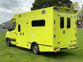 Photo '10' of Mercedes-Benz Sprinter C/C 319 CDI 3665 S Ambulance