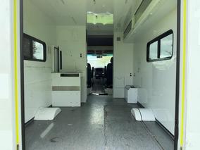 Photo '8' of Mercedes-Benz Sprinter C/C 319 CDI 3665 S Ambulance