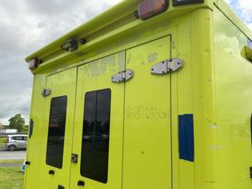 Photo '41' of Mercedes-Benz Sprinter C/C 319 CDI 3665 S Ambulance