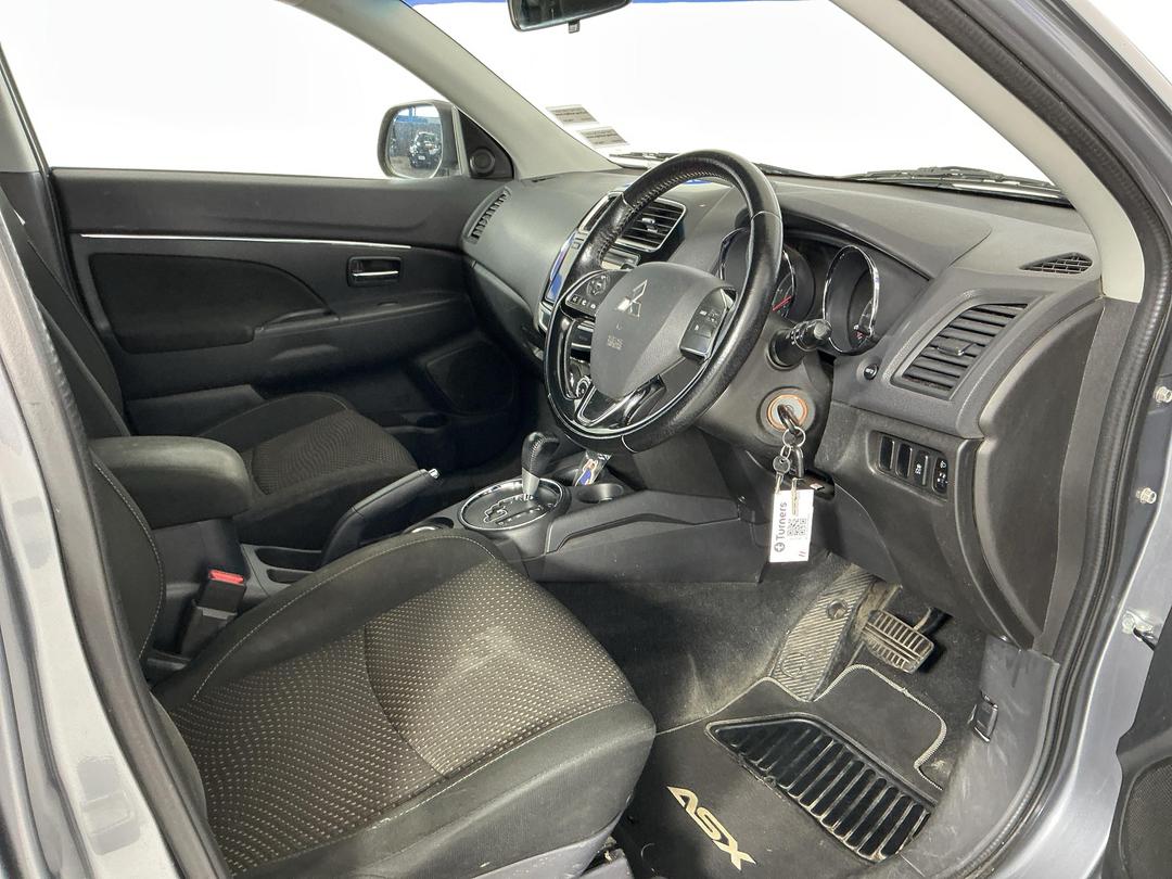 Photo '16' of Mitsubishi ASX