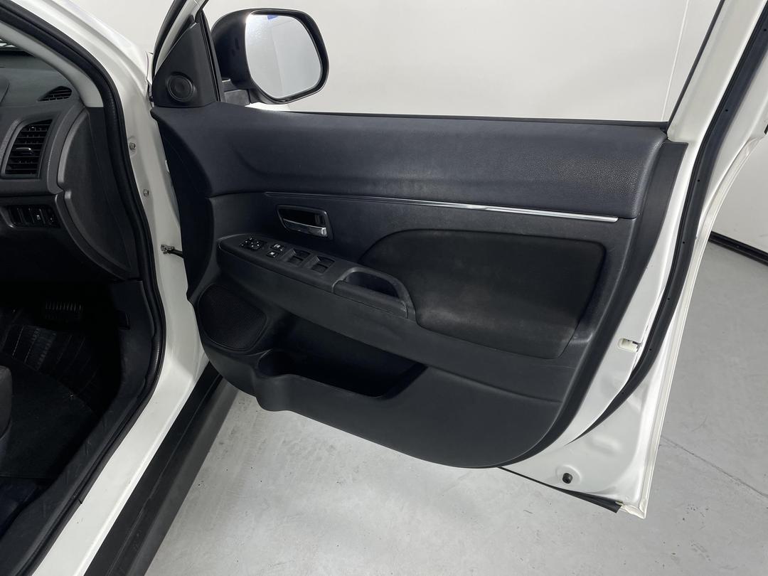 Photo '15' of Mitsubishi ASX