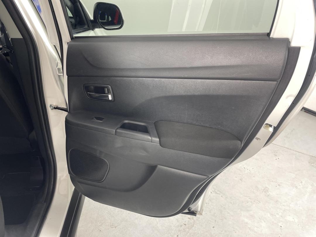 Photo '19' of Mitsubishi ASX