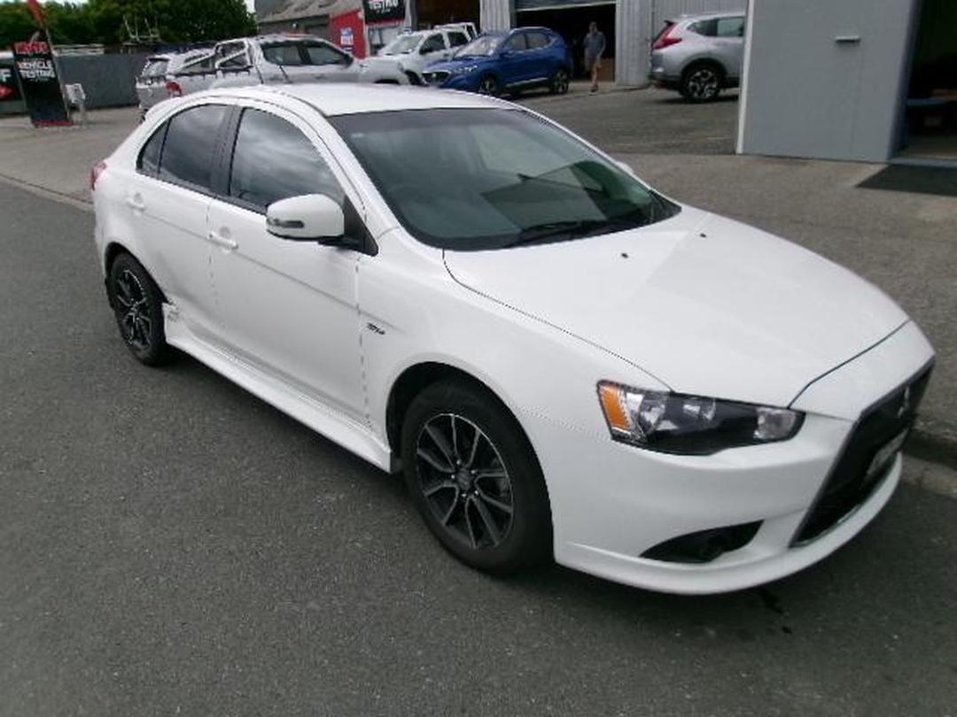 Photo '2' of Mitsubishi Lancer GSR