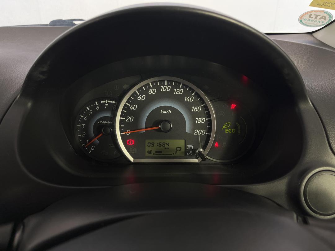 Photo '21' of Mitsubishi Mirage