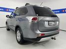 Thumbnail '5' of Mitsubishi Outlander