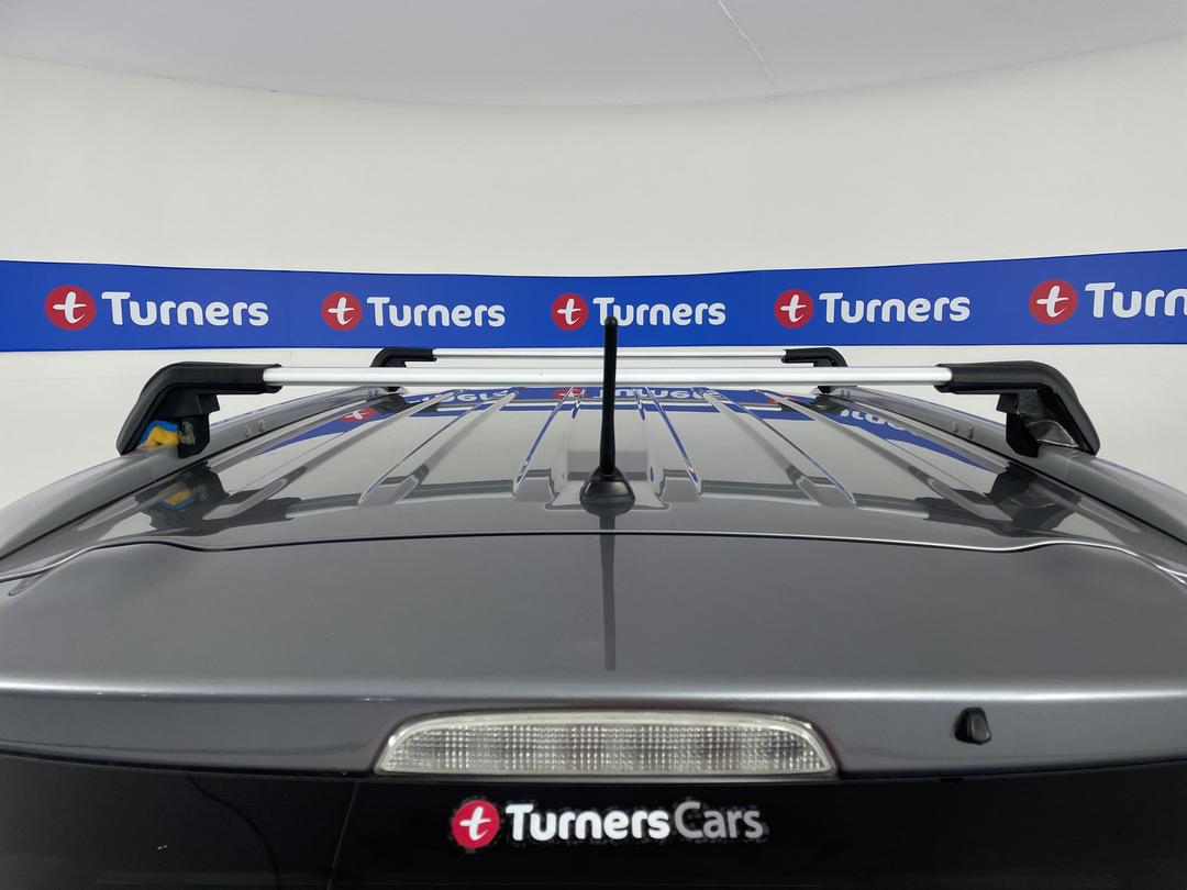 Photo '30' of Mitsubishi Outlander