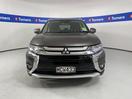Thumbnail '2' of Mitsubishi Outlander