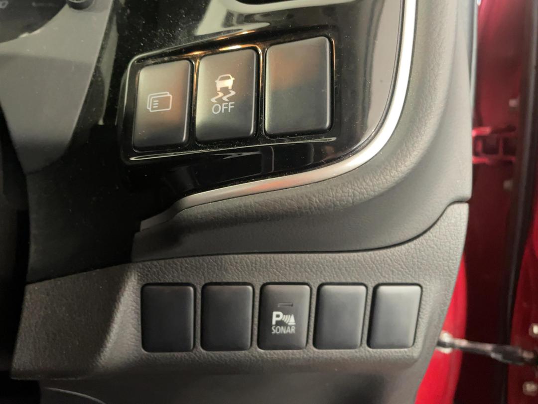 Photo '26' of Mitsubishi Outlander