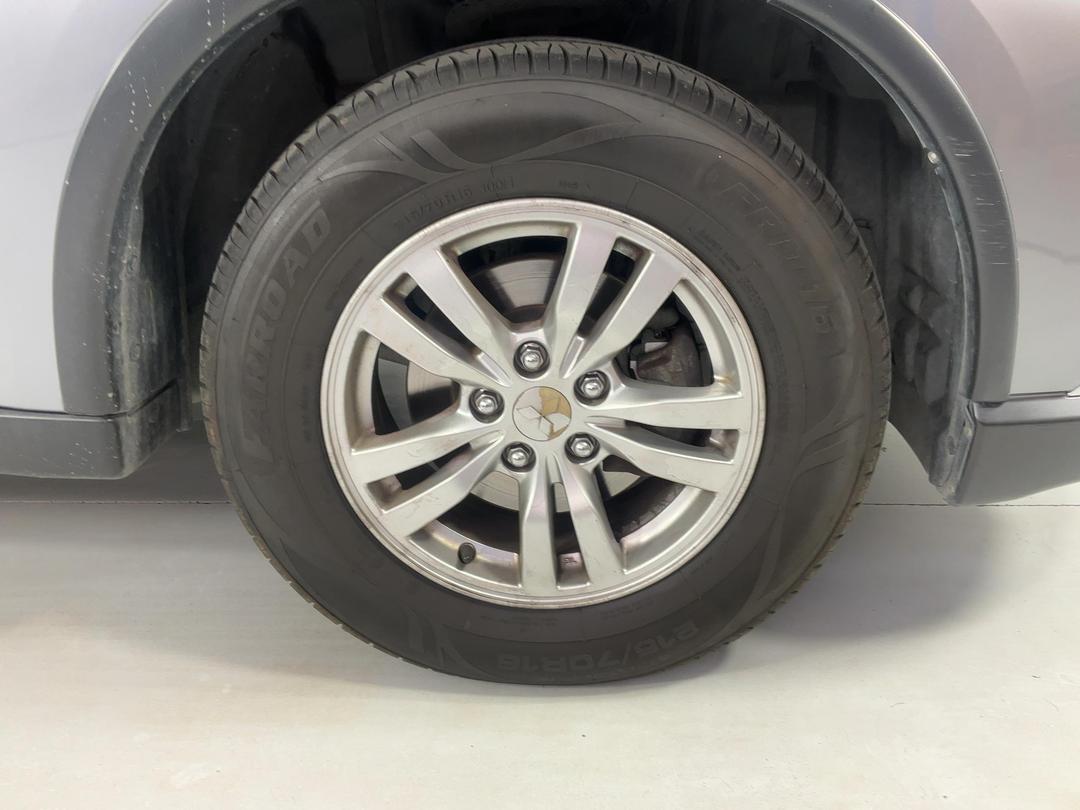 Photo '9' of Mitsubishi Outlander